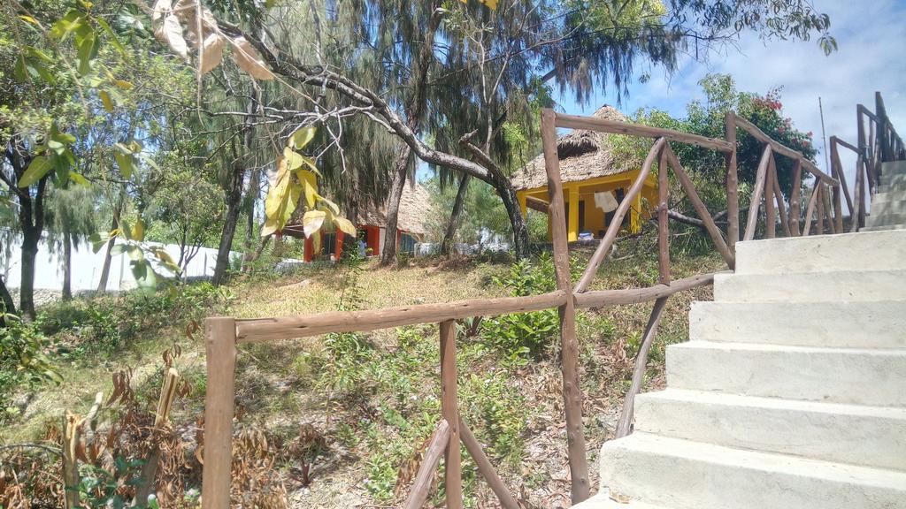 Twisted Palms Lodge & Restaurant بويجو المظهر الخارجي الصورة